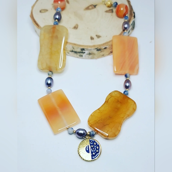 Agate, Black Freshwater Pearl gold plated chain charm necklace - Picture 4 of 4